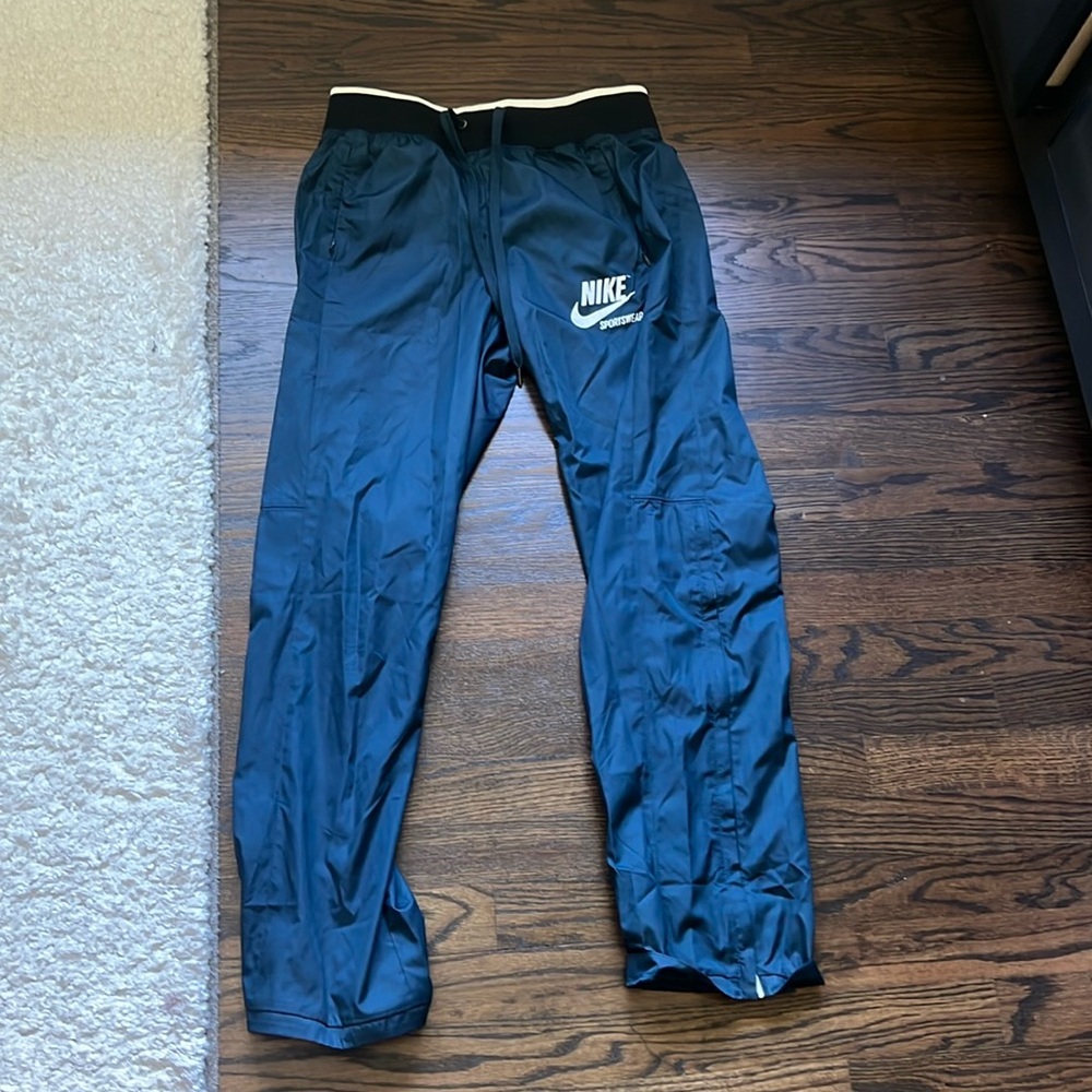 Nike joggers